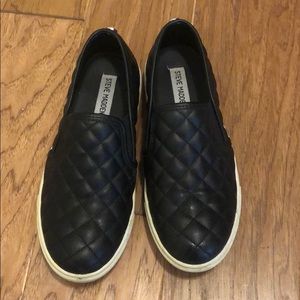 Steve Madden slip ons